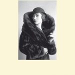 Madona Con Abrigo De Piel - Ali - Salamandra